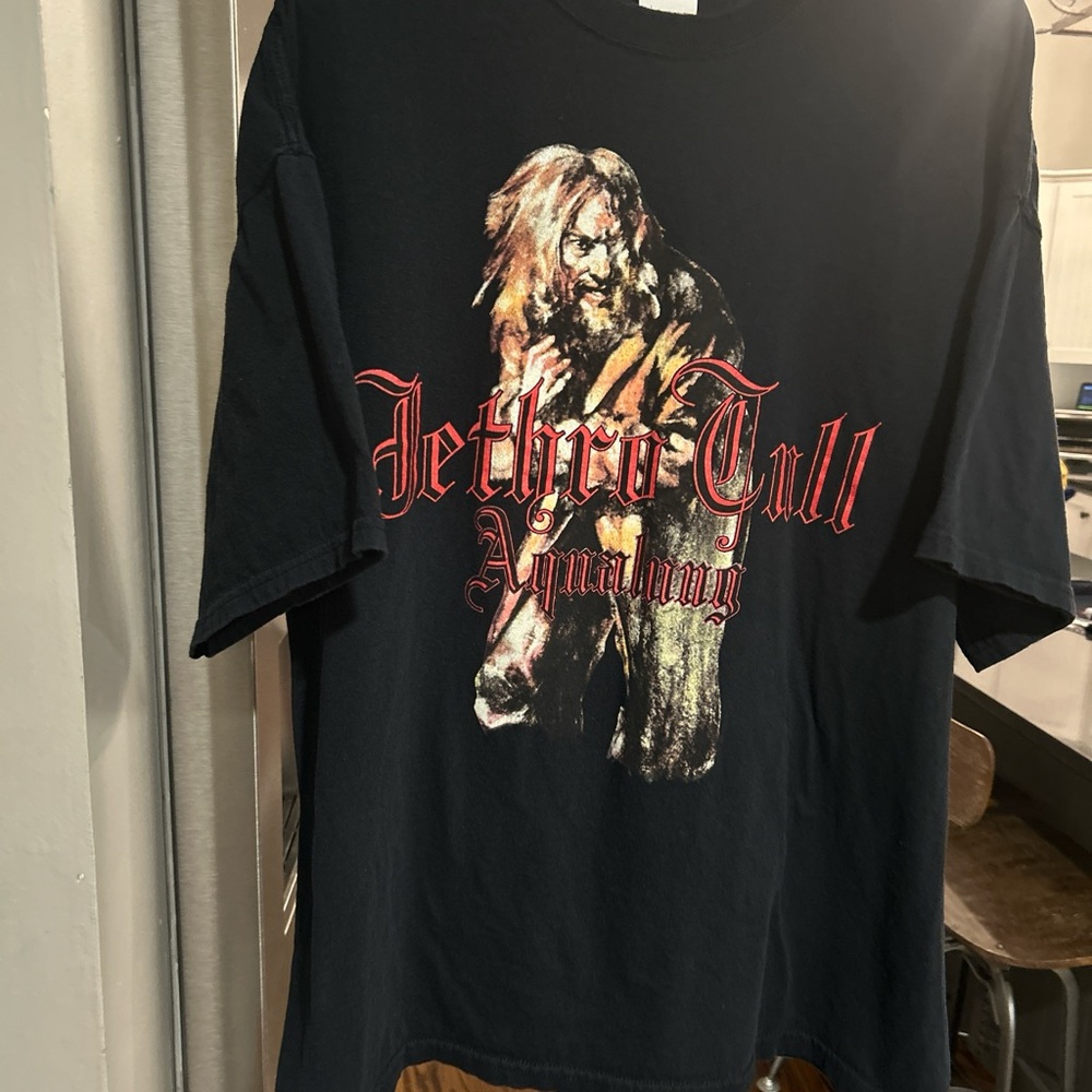 Gildan Black Jethro Tull Graphic Tee